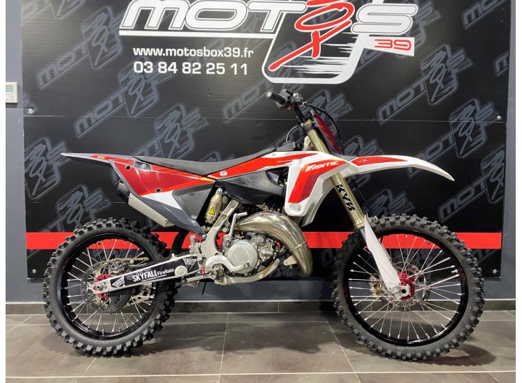 FANTIC MOTOR XX 125 BLACK EDITION 2024 – A PARTIR DE 114€/MOIS