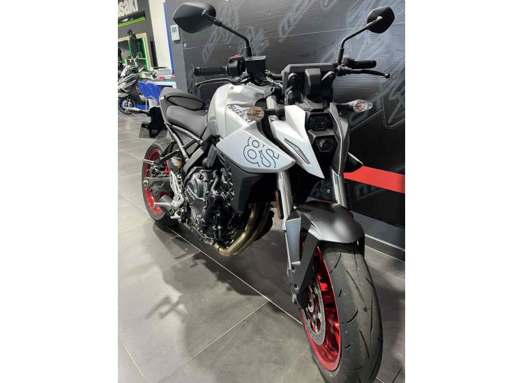 SUZUKI GSX-8S A2 A PARTIR DE 149€ /MOIS